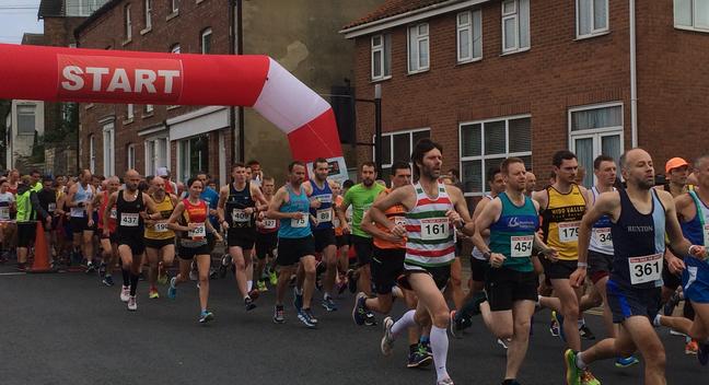 Tadcaster race start